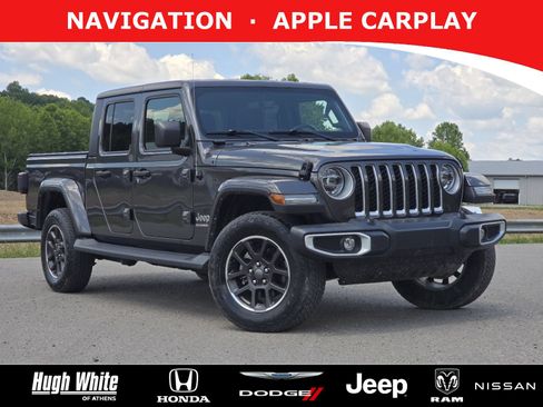 Used 2022 Jeep Gladiator Overland w/ Popular Equipment Package AWD/4WD image 1