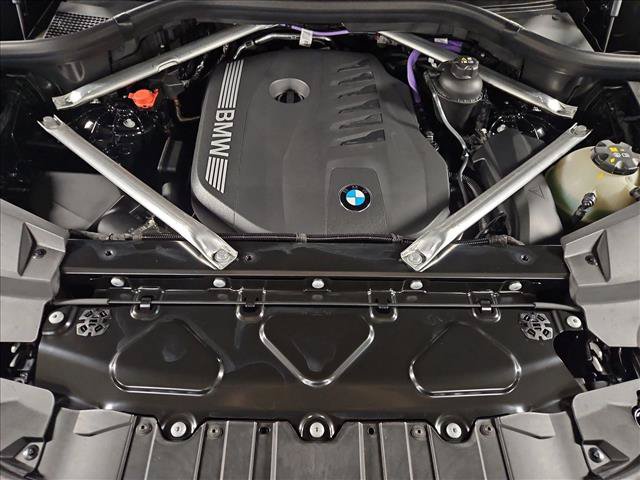 Certified 2026 BMW X5 sDrive40i w/ Parking Assistance Package RWD image 24