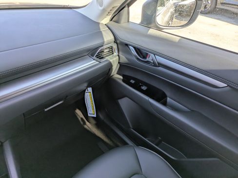 New 2025 MAZDA CX-5 AWD 2.5 S w/ Select Package image 17