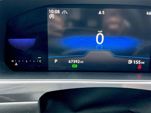 Used 2022 Volkswagen Tiguan SE R-Line image 12