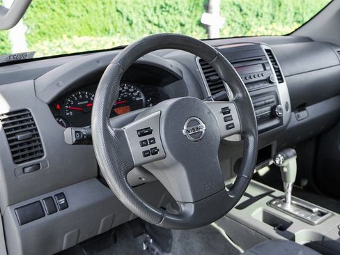 Used 2016 Nissan Frontier S image 20
