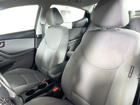 Used 2013 Hyundai Elantra GLS w/ Preferred Pkg FWD image 14