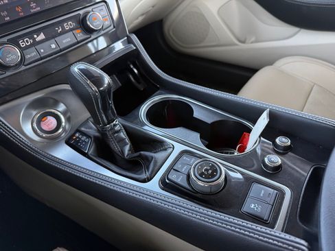 Used 2023 Nissan Maxima Platinum w/ Sport Mat Group FWD image 20