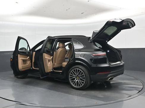 Used 2020 Porsche Cayenne AWD/4WD image 51