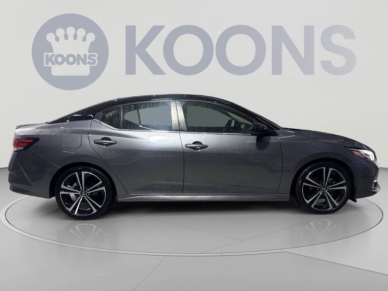 Used 2021 Nissan Sentra SR w/ SR Premium Package FWD image 12