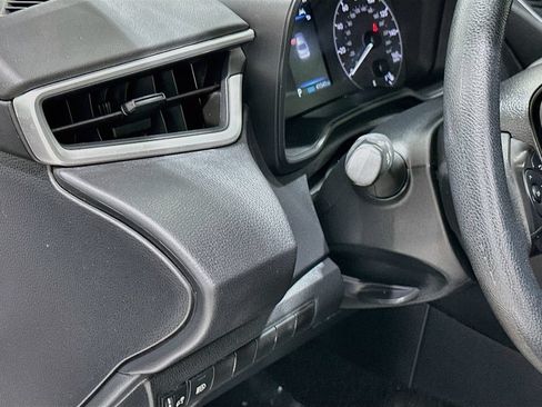 Used 2024 Toyota Corolla LE FWD image 10