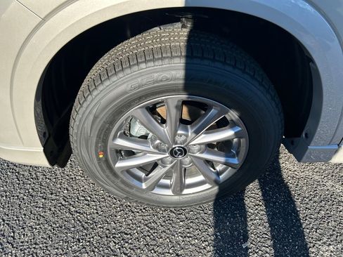 New 2025 MAZDA CX-5 AWD 2.5 S w/ Preferred Package image 12