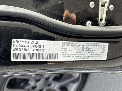 Used 2021 Jeep Compass 80th Special Edition image 32