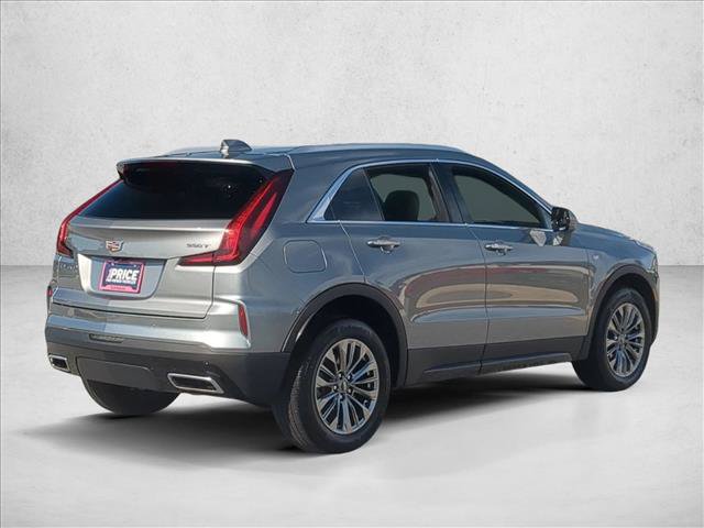 Used 2025 Cadillac XT4 Premium Luxury FWD image 5