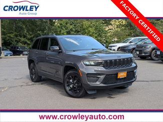Certified 2024 Jeep Grand Cherokee Altitude image 1