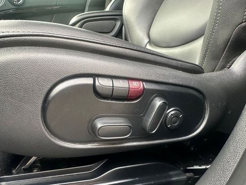 Used 2020 MINI Cooper Countryman S w/ Premium Package image 9