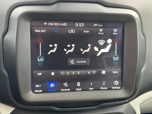Used 2021 Jeep Renegade Limited w/ Sun & Sound Group AWD/4WD image 23