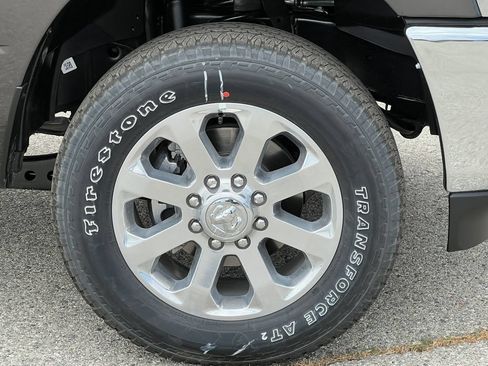 New 2026 RAM 2500 Big Horn AWD/4WD image 15