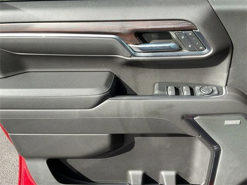 Used 2022 GMC Sierra 1500 SLT w/ SLT Premium Plus Package image 13