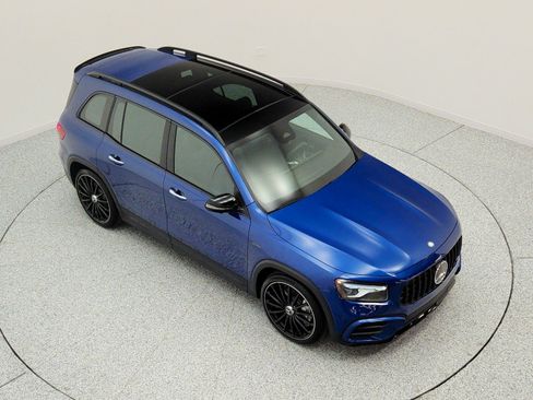 Used 2025 Mercedes-Benz GLB 35 AMG 4MATIC image 25