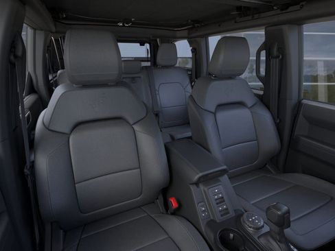 New 2025 Ford Bronco Outer Banks AWD/4WD image 10