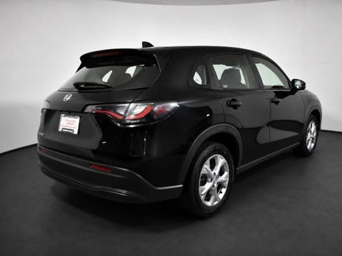 Used 2025 Honda HR-V LX image 4