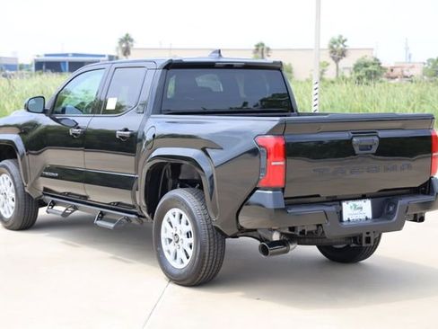 New 2026 Toyota Tacoma SR5 RWD image 6
