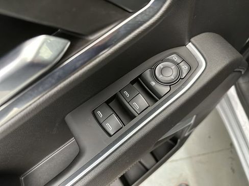 Used 2023 GMC Sierra 1500 Elevation AWD/4WD image 18