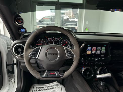 Used 2018 Chevrolet Camaro SS image 54