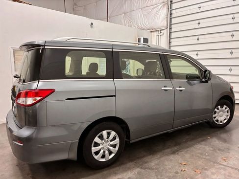 Used 2015 Nissan Quest S image 7