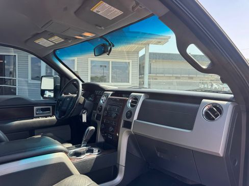 Used 2012 Ford F150 Lariat w/ Lariat Chrome Pkg AWD/4WD image 21