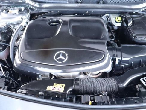 Used 2016 Mercedes-Benz CLA 250 image 41