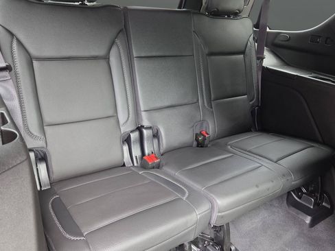 Used 2023 GMC Yukon Denali w/ Max Trailering Package AWD/4WD image 16