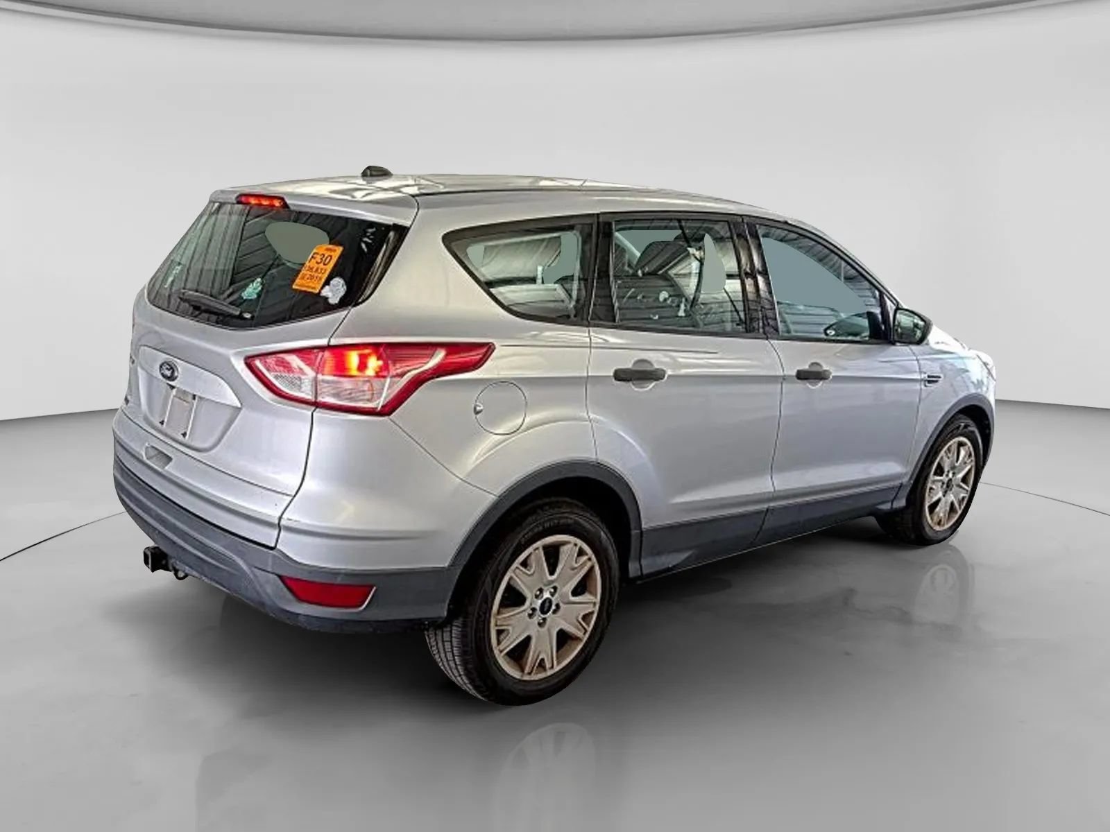 Used 2015 Ford Escape S FWD image 5