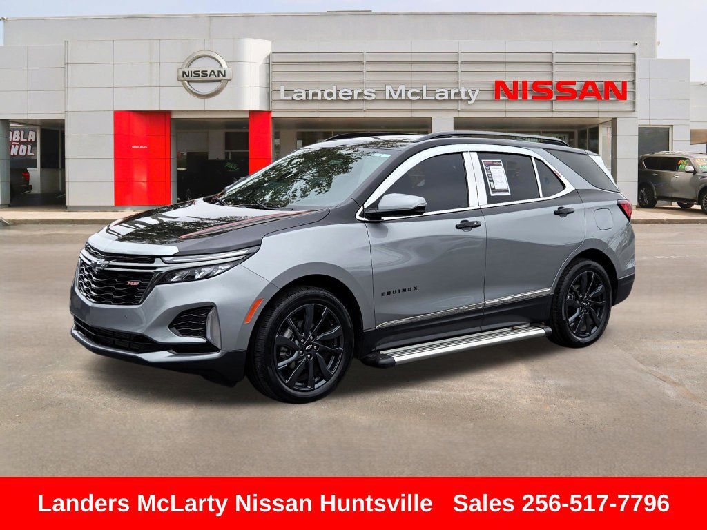 Used 2023 Chevrolet Equinox RS w/ RS Leather Package FWD image 9