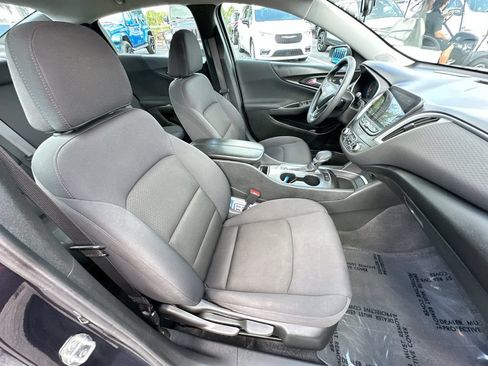 Used 2023 Chevrolet Malibu LT FWD image 27
