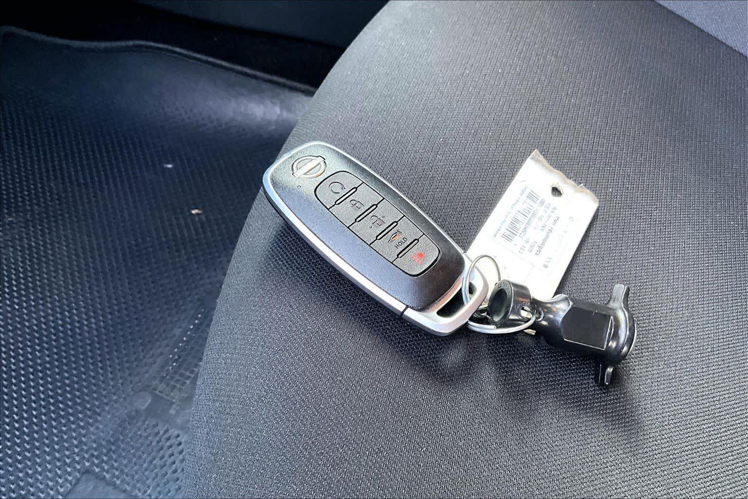 Used 2025 Nissan Sentra SV w/ All-Weather Package FWD image 13
