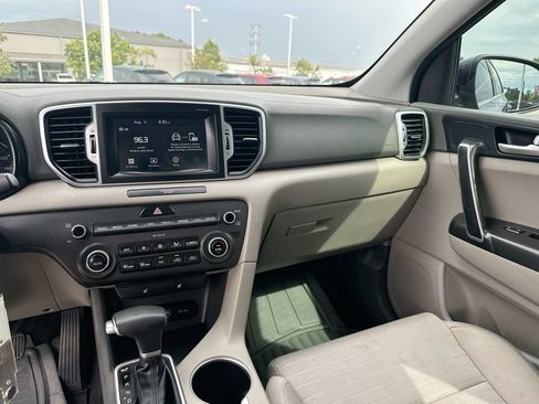 Used 2018 Kia Sportage LX w/ LX Popular Package FWD image 20