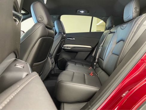 Used 2019 Cadillac XT4 Premium Luxury image 14
