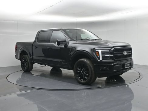Used 2025 Ford F150 Lariat w/ Equipment Group 501A Mid AWD/4WD image 27