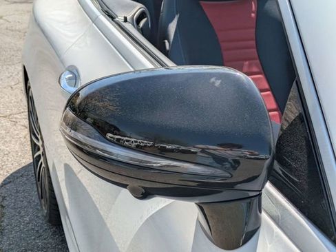 Used 2023 Mercedes-Benz E 450 Cabriolet image 10