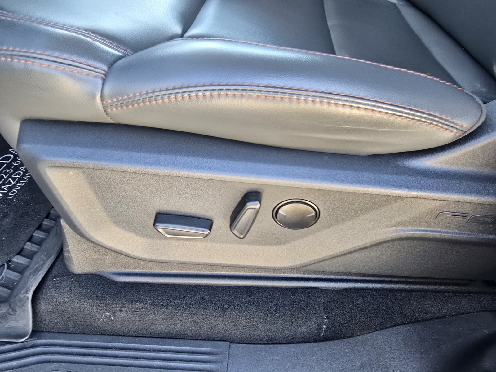 Used 2025 Ford Expedition Max Active AWD/4WD image 17