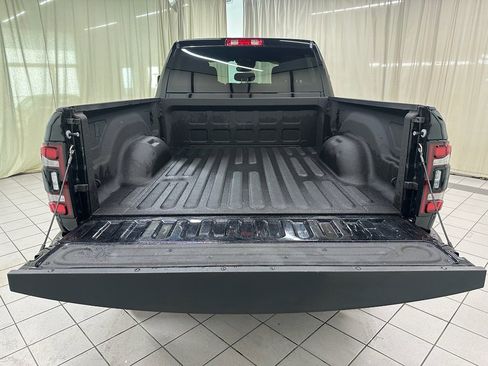 Used 2024 RAM 2500 Big Horn w/ Night Edition image 10