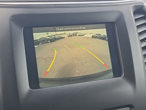 Certified 2020 Jeep Cherokee Latitude Plus image 38