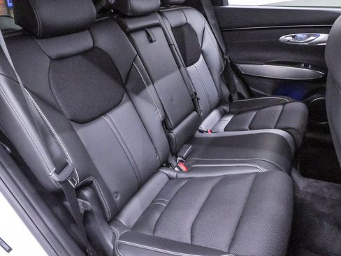 Certified 2025 Genesis GV70 3.5T Sport image 12