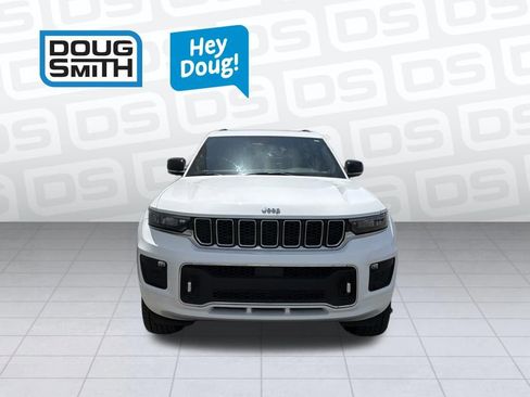 Certified 2021 Jeep Grand Cherokee L Overland w/ Luxury Tech Group IV AWD/4WD image 2