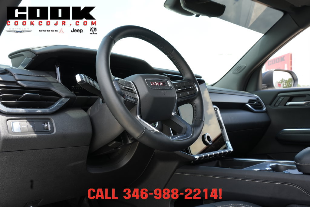 Used 2026 GMC Acadia Elevation w/ Elevation Premium Package FWD image 17