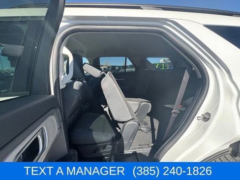 Used 2025 Ford Explorer Active image 11