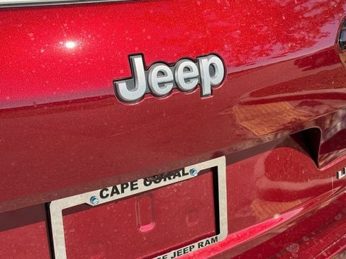 New 2026 Jeep Grand Cherokee L Limited w/ Luxury Tech Group II RWD image 35