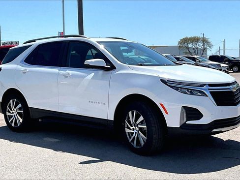 Used 2024 Chevrolet Equinox LT AWD/4WD image 1