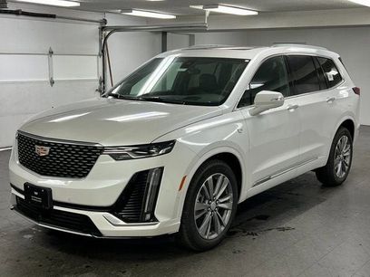 New 2025 Cadillac XT6 Premium Luxury w/ Technology Package