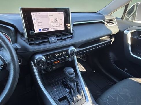 Used 2024 Toyota RAV4 XLE image 24