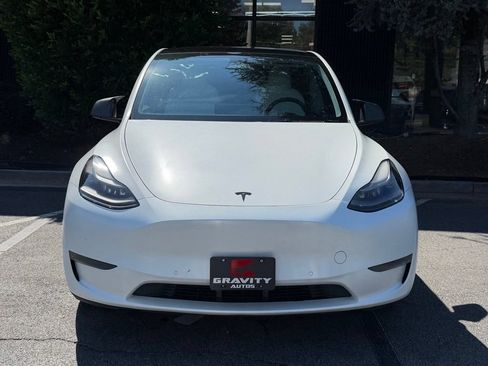 Used 2022 Tesla Model Y Performance AWD/4WD image 3