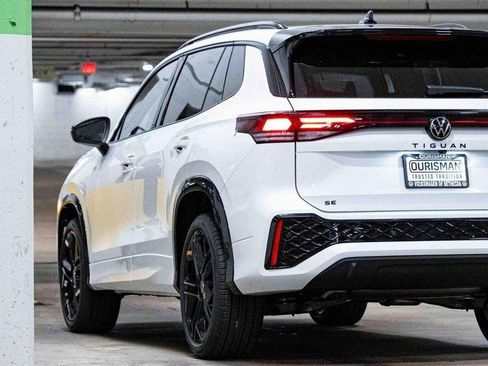 New 2026 Volkswagen Tiguan SE R-Line AWD/4WD image 5