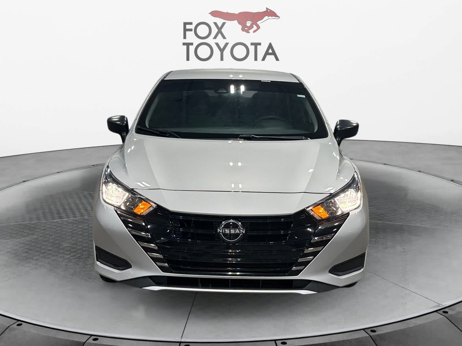 Used 2023 Nissan Versa S w/ Trunk Package FWD image 9